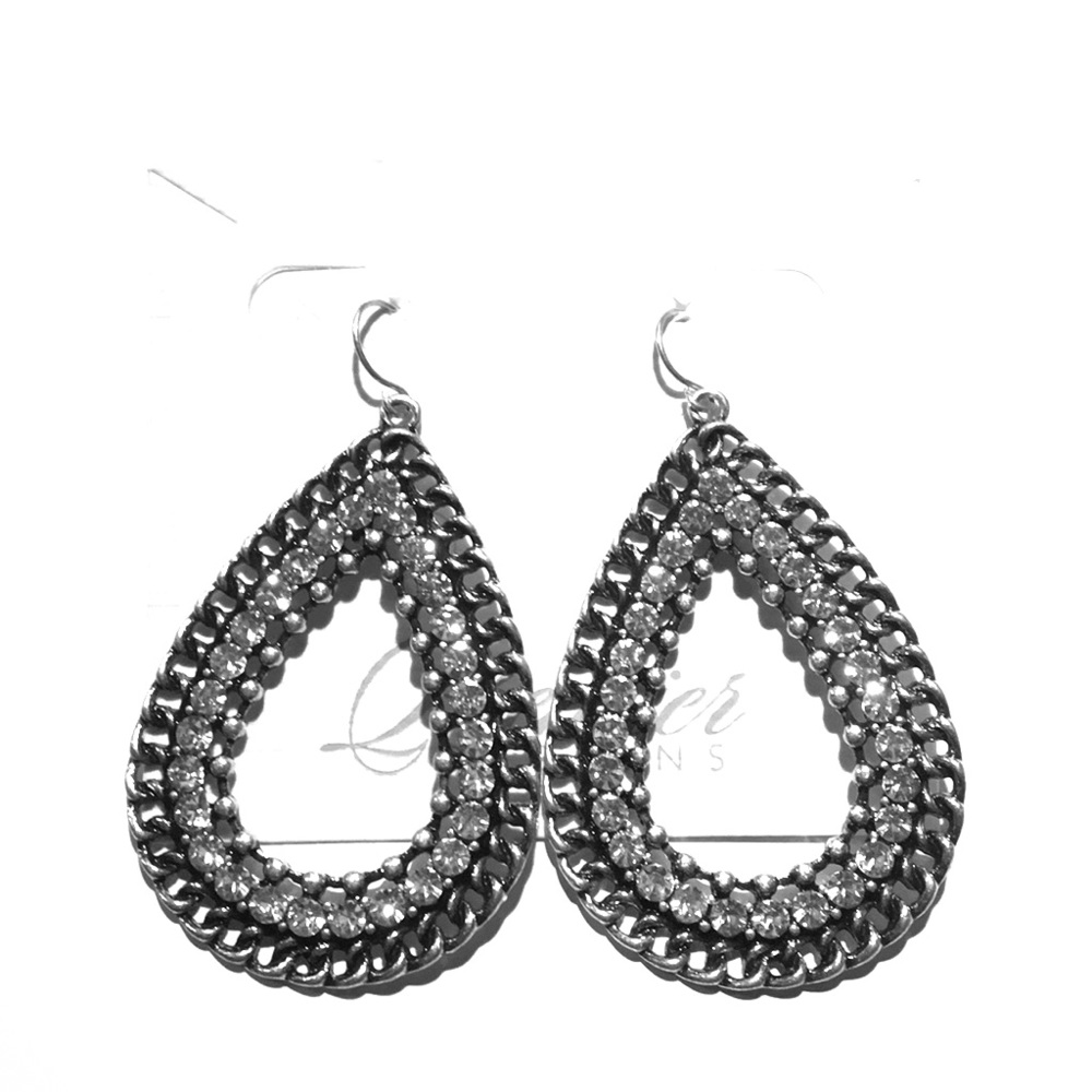 ✨Premier Designs Earrings✨